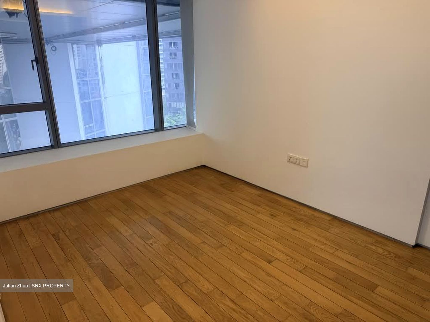 SilverSea (D15), Condominium #591307711